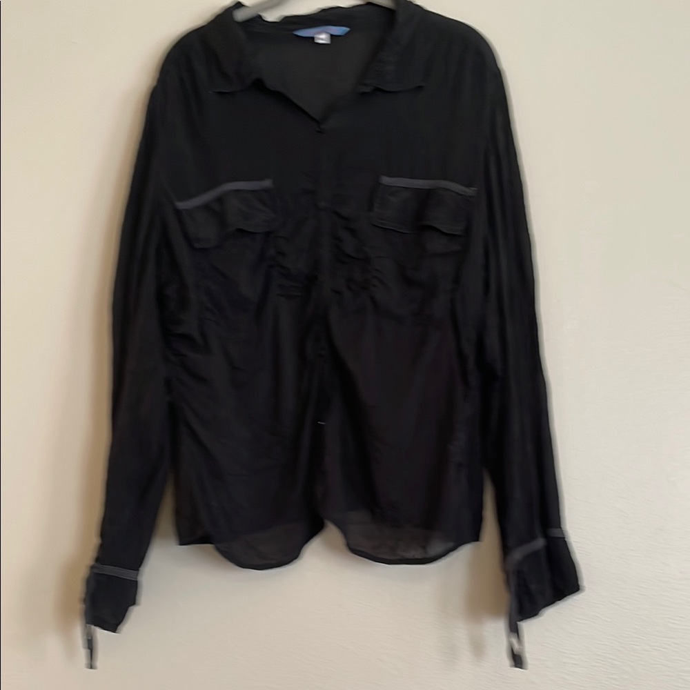 Johnny Was Black Lightweight Crinkle Rayon shirt with cuff & pocket detail